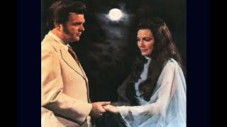 Watch Loretta Lynn You Blow My Mind the Color Of Love video