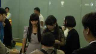 Perfume 接機 @ 香港 - 6/11/2012 (1)