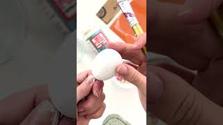 How to make a confetti egg