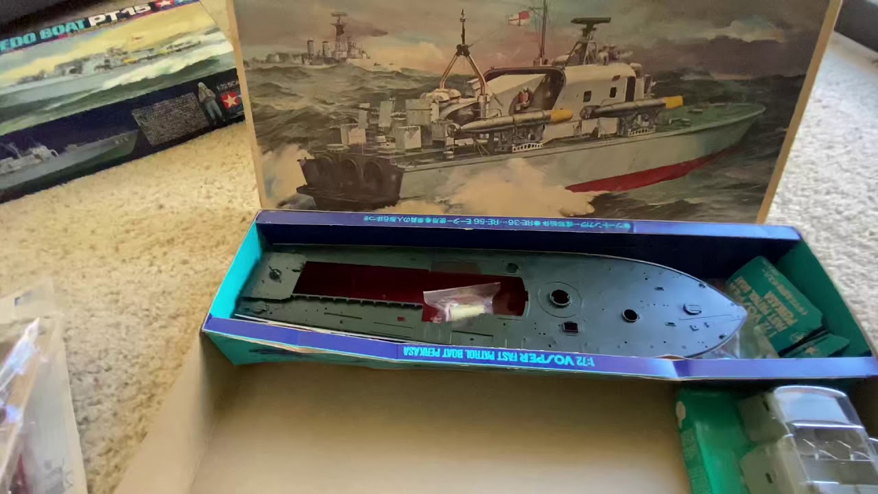 Tamiya 1/72 Vosper & PT-15 Unboxing - YouTube