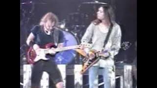 PAUL GILBERT vs BILLY SHEEHAN & BILLY SHEEHAN'S SOLO