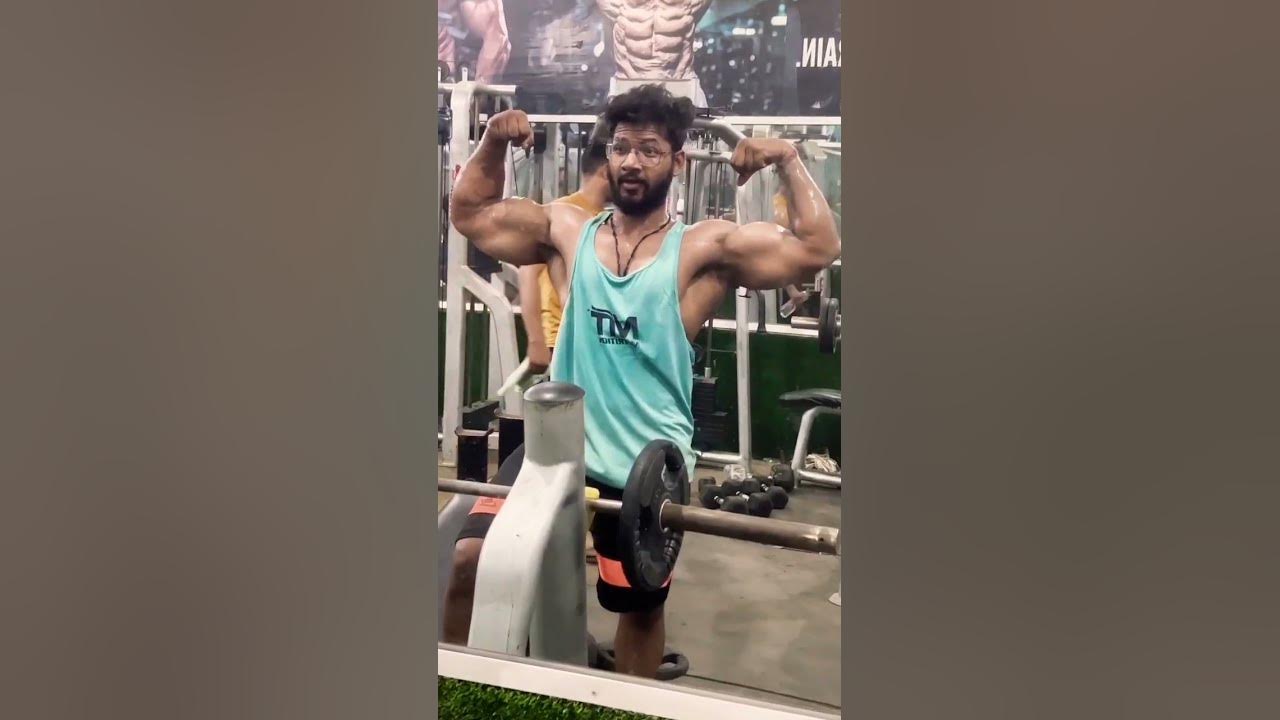 posing-after-every-set-is-good-for-muscle-growth-youtubeshorts-viral