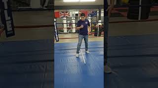 How to move in your boxing stance!