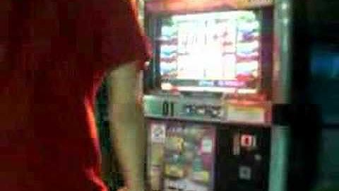 Dr.D AAA Kung Fu Fighting Miami Booty Mix DDR solo 2000