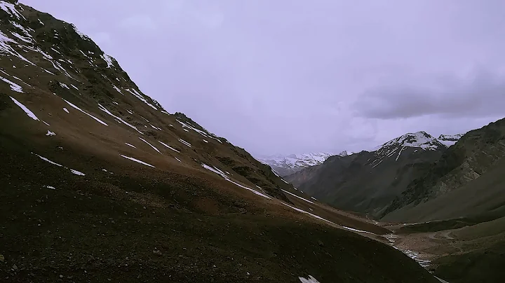 Ladakh! Timelapses, Mountains, raging Sky, and the Road.(Shot on OnePlus 2)
