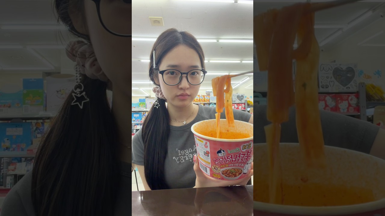 pov you’re hungry at 2am but you’re in korea🤭