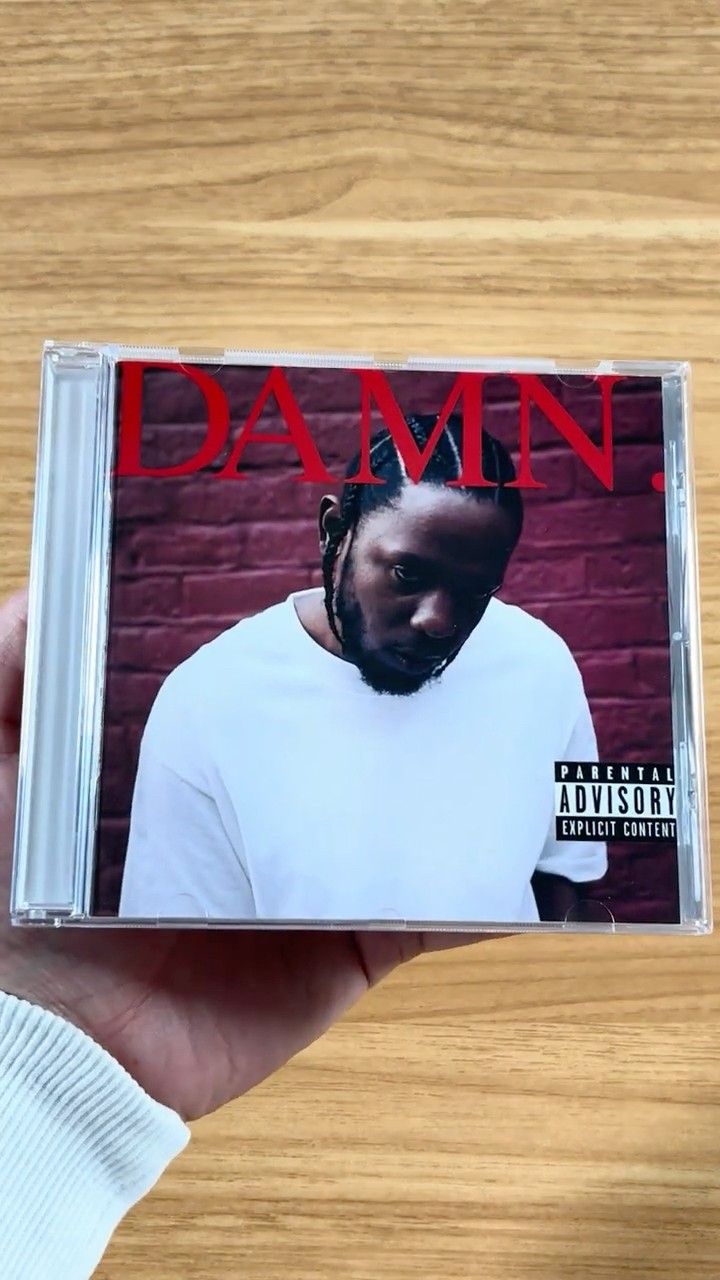 Kendrick Lamar - DAMN. CD Unboxing - YouTube