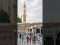 jo log mall mai nakhal kartai hain jo Allah nai onhai apne fazal sai atta kiya hai