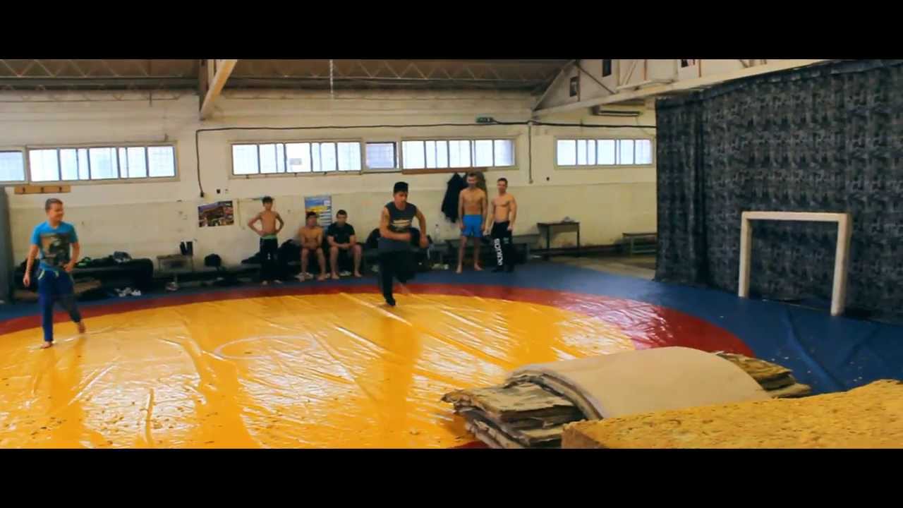 3Run Bacau - Ending 2013 [RAP]