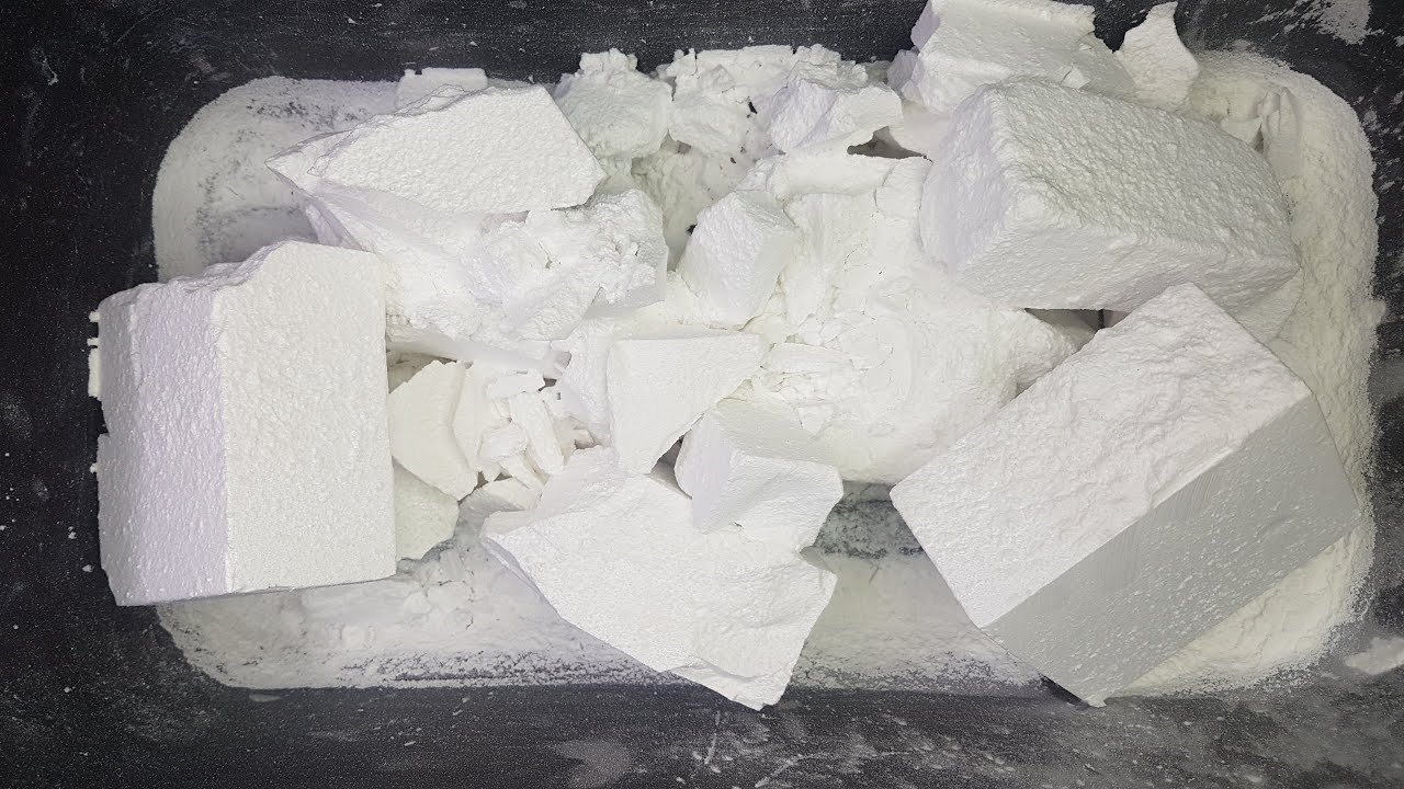 Plain gym chalk crush - YouTube
