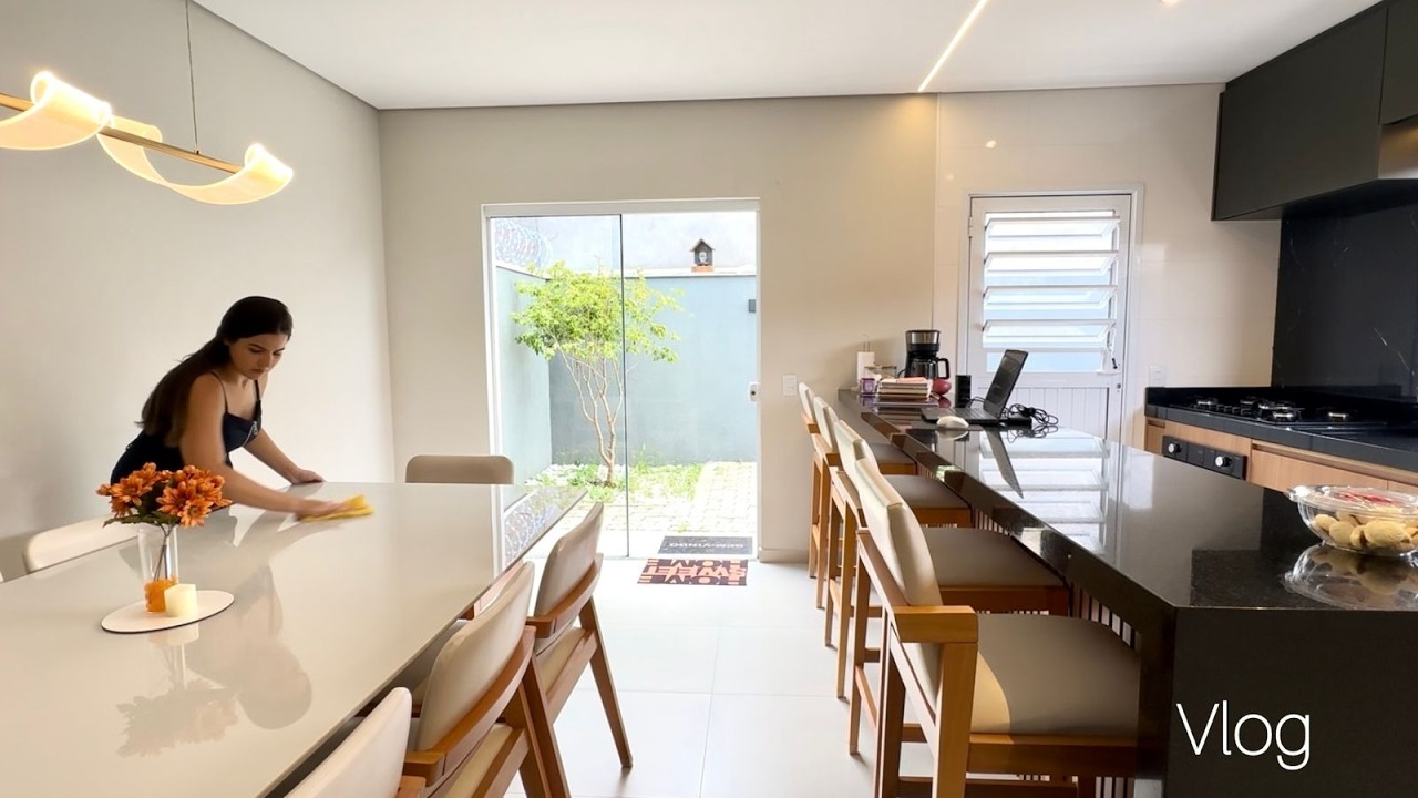 Arrumando a casa sem pressa 🏡 Organização da cozinha e comprinhas pra casa 💕