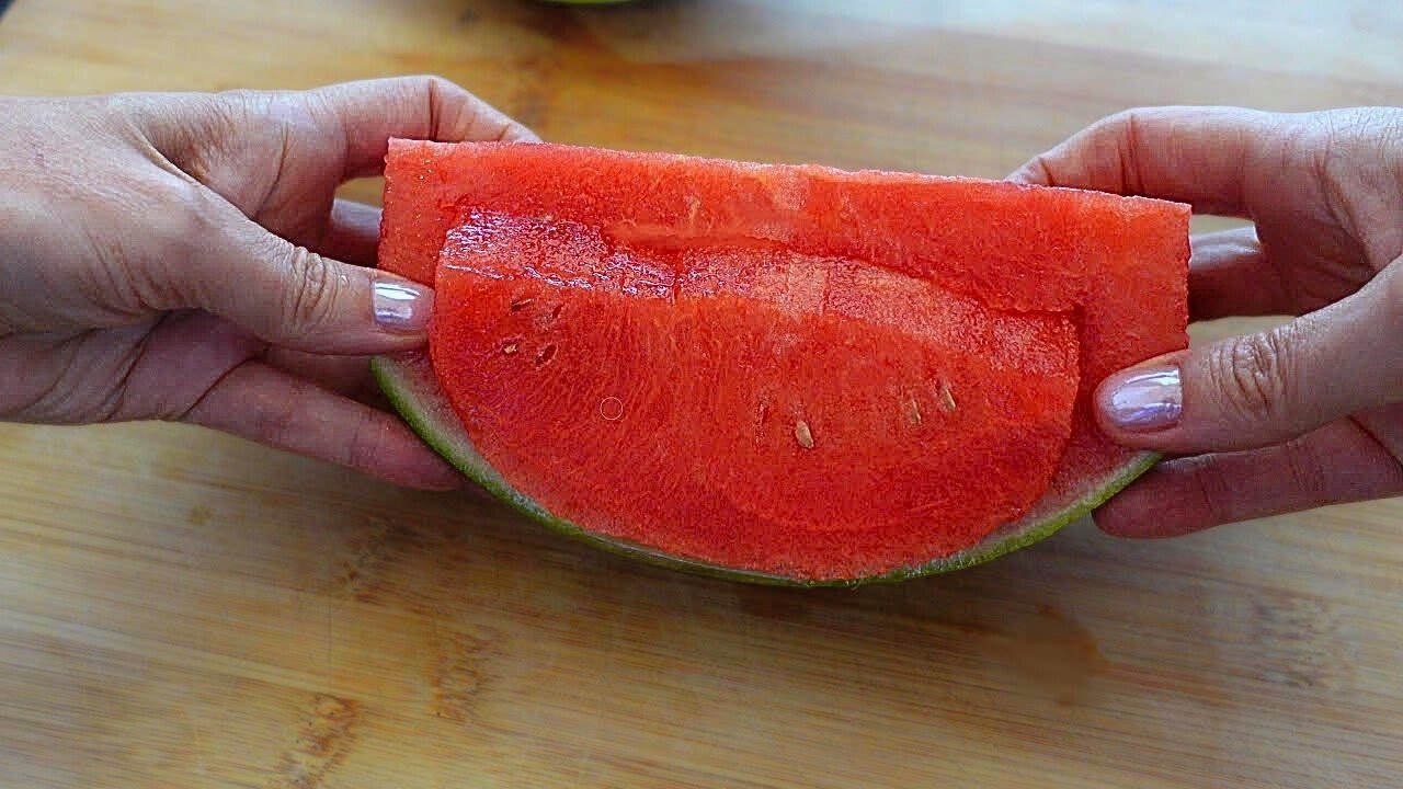 Удивительный секрет нарезки арбуза