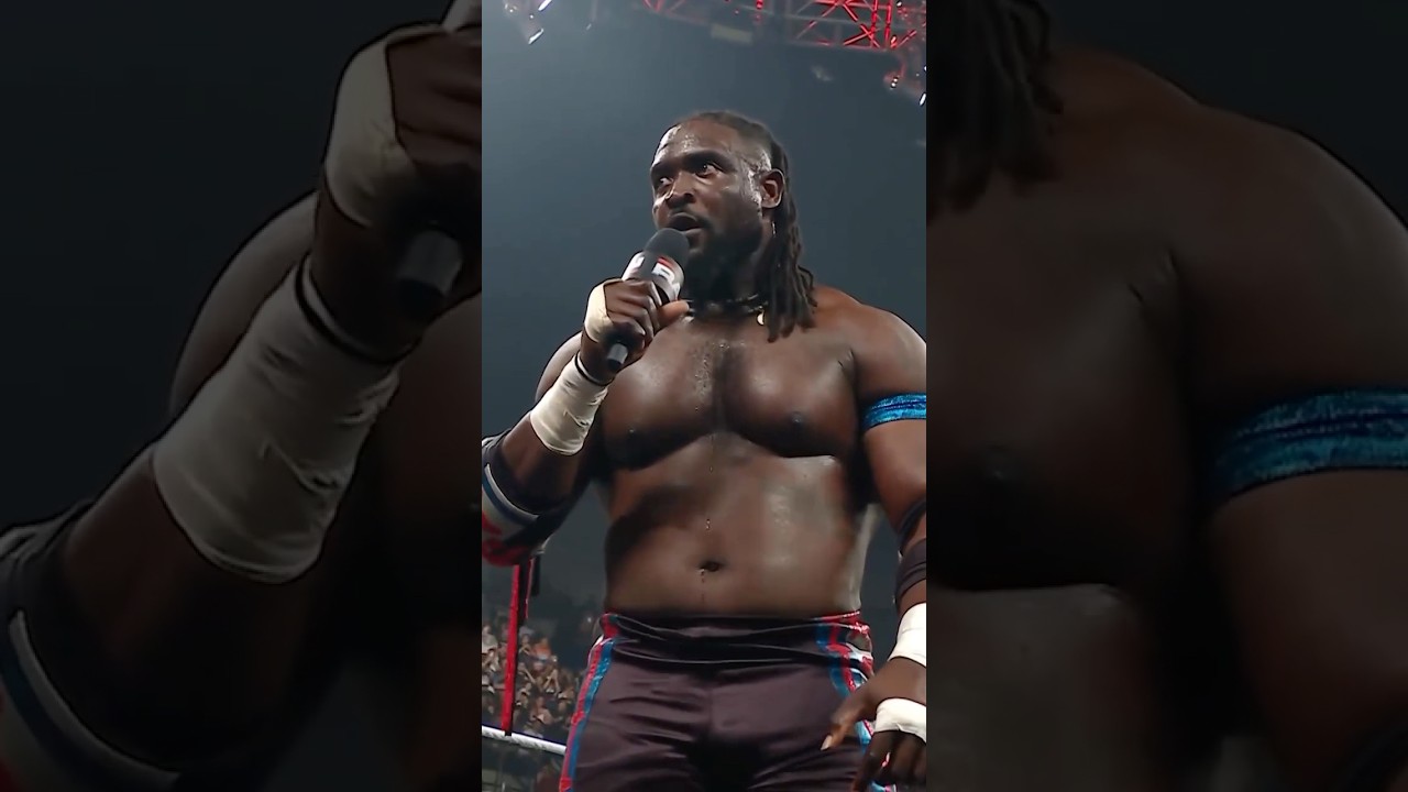 Who would YOU like to see answer The Ruler’s challenge??? 🫵⤵️ #WWERaw