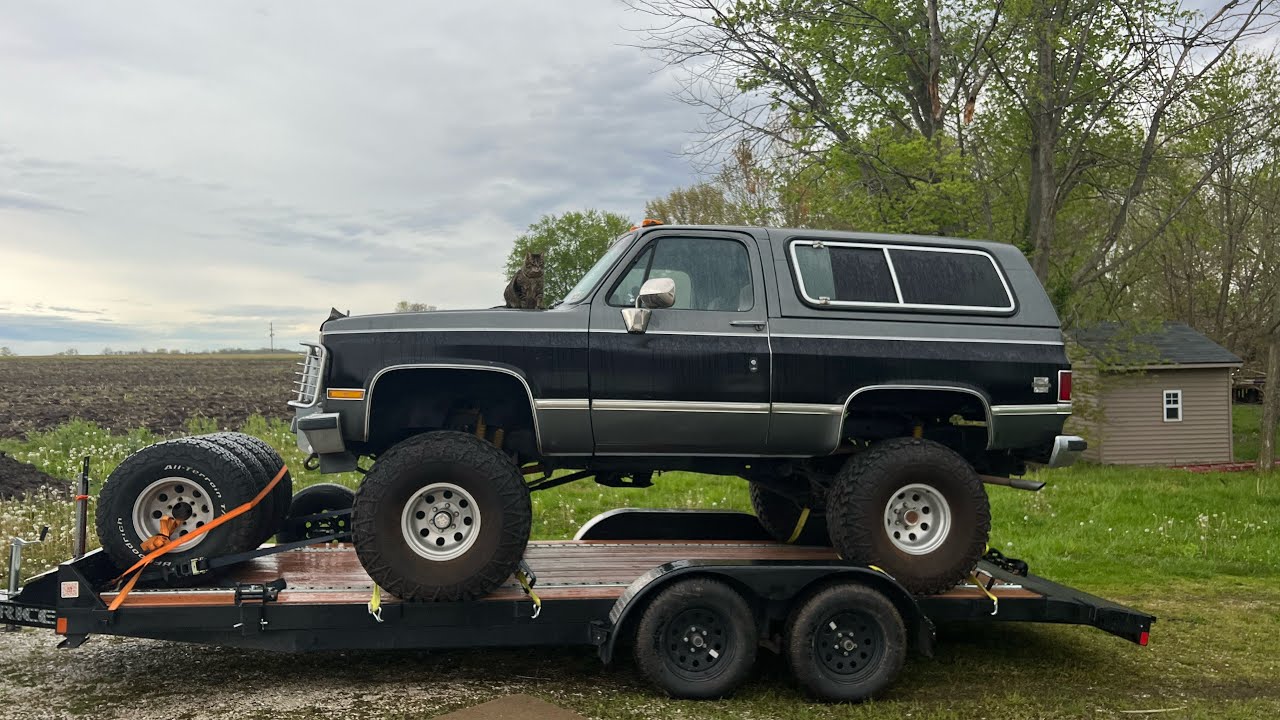 Chevy 1988 K5 Blazer gets Fuel Tank, Fuel Pump, Filter, and