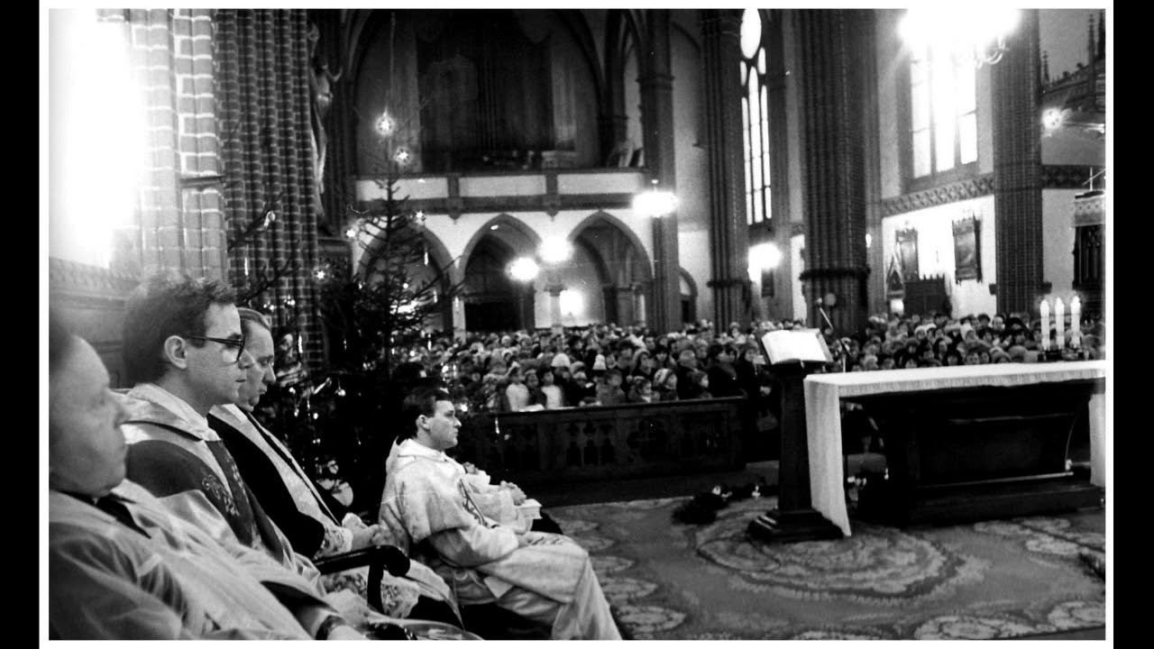 camera iphone 8 plus apk 1984 grudzień Msza prymicyjna