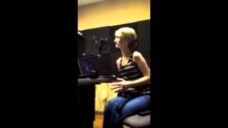 Lauren Elise Interviews With Heather Of K105 The Cruise