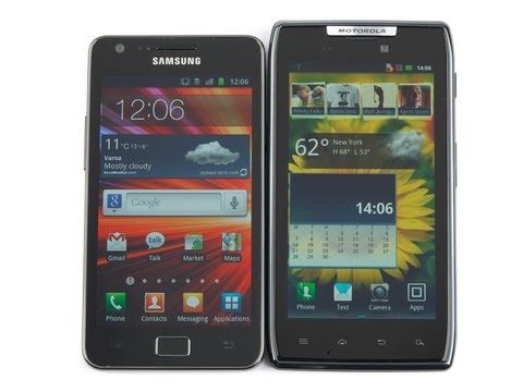Video: Diferența Dintre Motorola Droid Razr și Galaxy S2 (Galaxy S II)