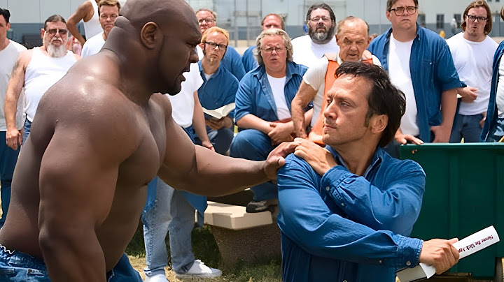 Prison Bullies Humiliated a new inmate Not Knowing That He Is A Martial Arts Legend