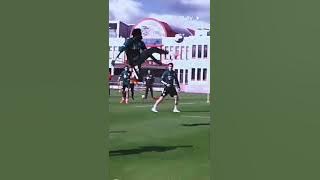 Alphonso Davies♂️🔥(pes hesap çekilişi için kanala göz at )