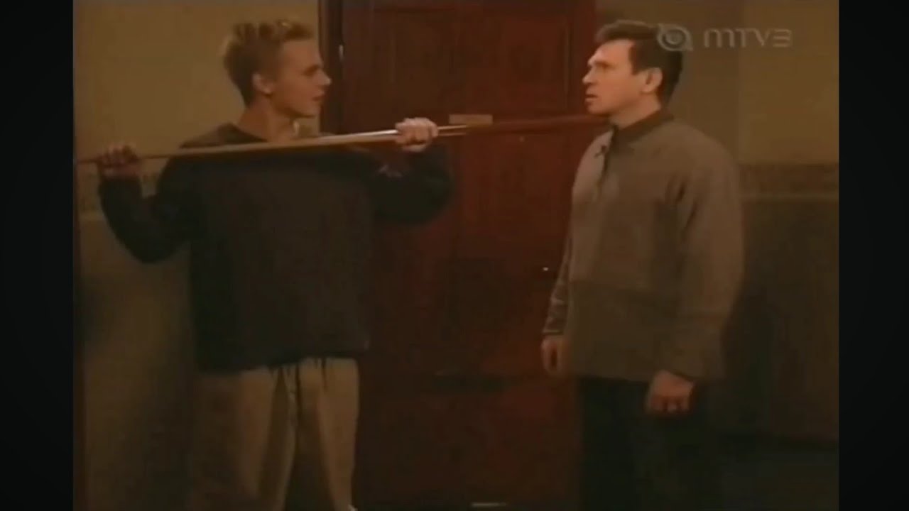 Salkkarit - Saku uhkailee Jukkaa + Saku ja Jukka pitää vapaapäivän (2000)