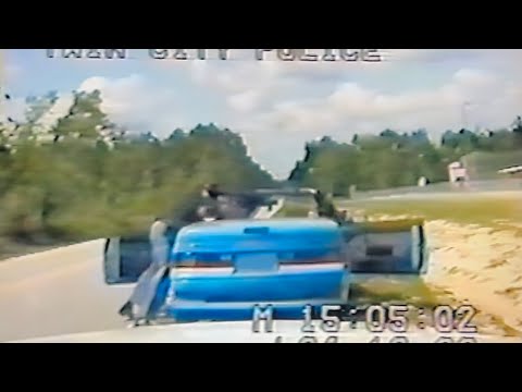 Crazy Lady Fights With Georgia Officer