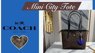 What's In My Bag | Coach Mini City Tote screenshot 5