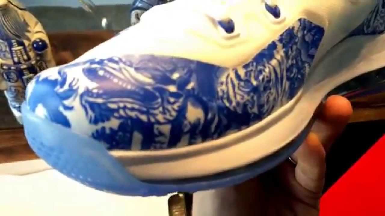 HEAATTT PICKUP!!  NIKE LEBRON 11 LOW CHINA PACK (CHINESE VASE)