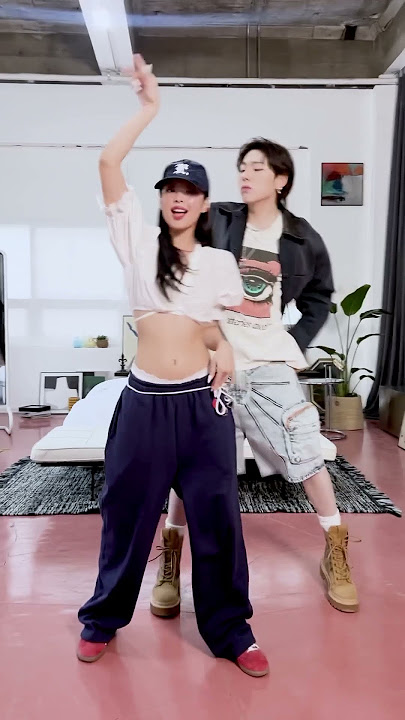 Jennie  & Zico #kpop  👉 doing spot challenge  #ZICO X #JENNIE #SPOT #스팟 #SPOTChallenge #스팟챌린지 #fypシ