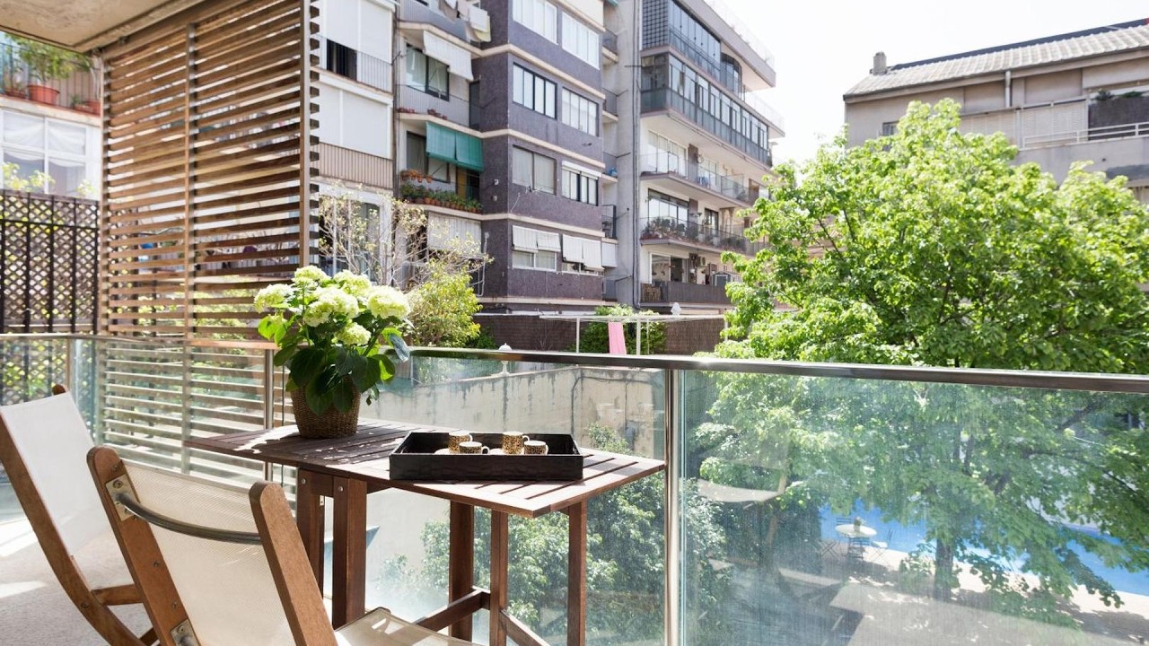 My Space Emirates - Spacious Apartments near the City Center | Spain 🌟