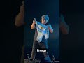 Brian Johnson picks up fans shirt in Buenos Aires 🇦🇷 #PowerUpTour #ACDC