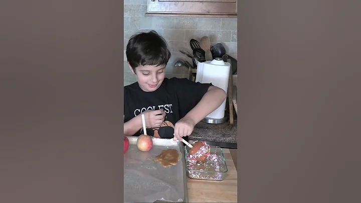 Rolling Apples in Sprinkles: A Delicious Kitchen Trick!