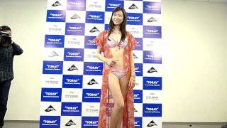 東レ：水着キャンペーンガール西田有沙さん