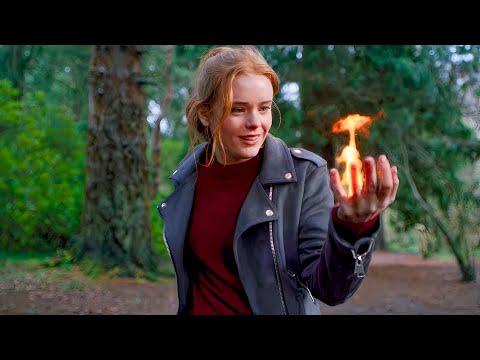 بنت تكتشف انها تمتلك قدرات خارقة وان ابوها وامها من الجن وهي ليست بشرية ملخص مسلسل Winx Saga