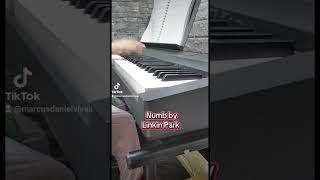 Download Lagu Short Demo of playing Numb in two different styles MP3
