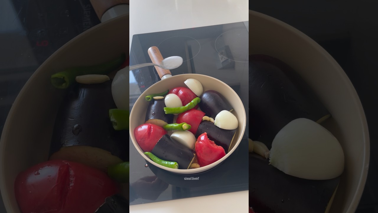 Tek tavada lokum gibi patlıcan ezme🍆🍅🌶️ Tek tavada lokum gibi patlıcan ezme🍆🍅🌶️