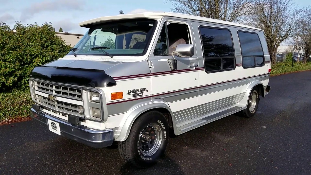 1988 Chevrolet Van G20 Conversion - YouTube