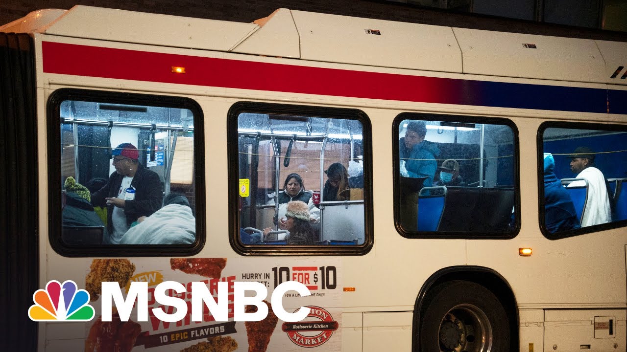Child on Bus of Texas Migrants Hospitalized for Dehydration – MSNBC