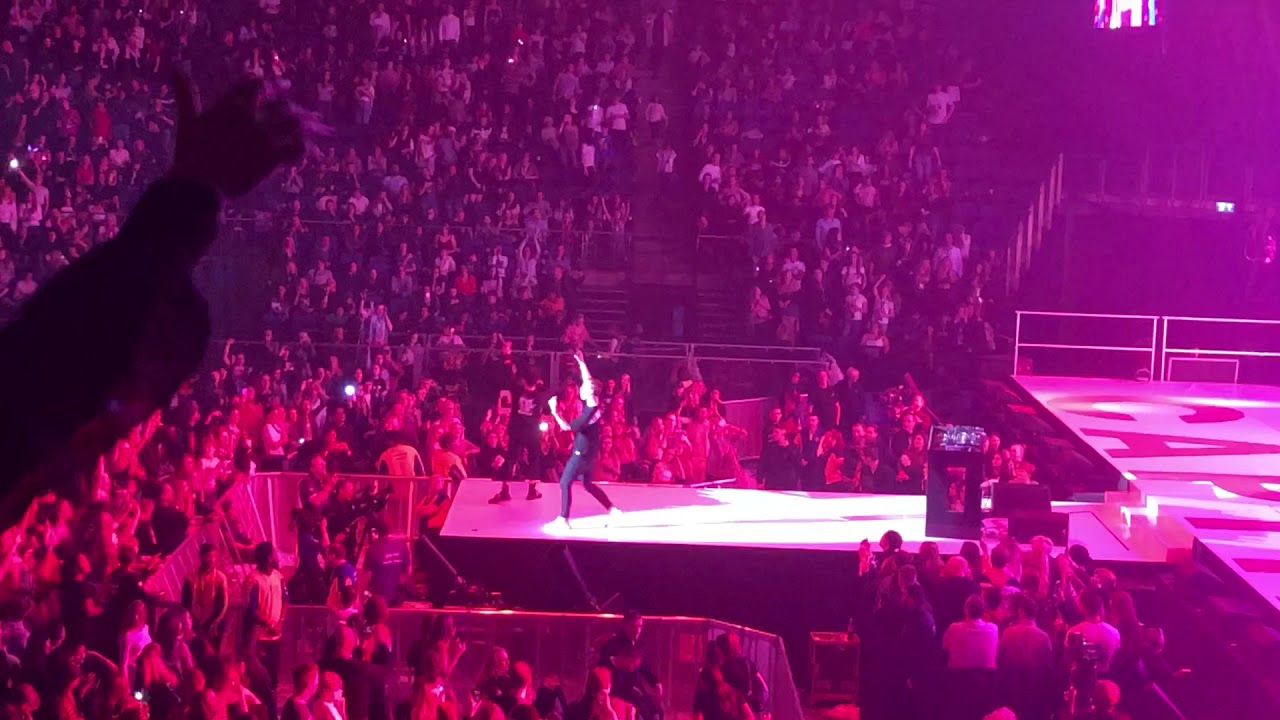 Capital FM Jingle bell ball (Live from O2 Arena London) DJ YouTube