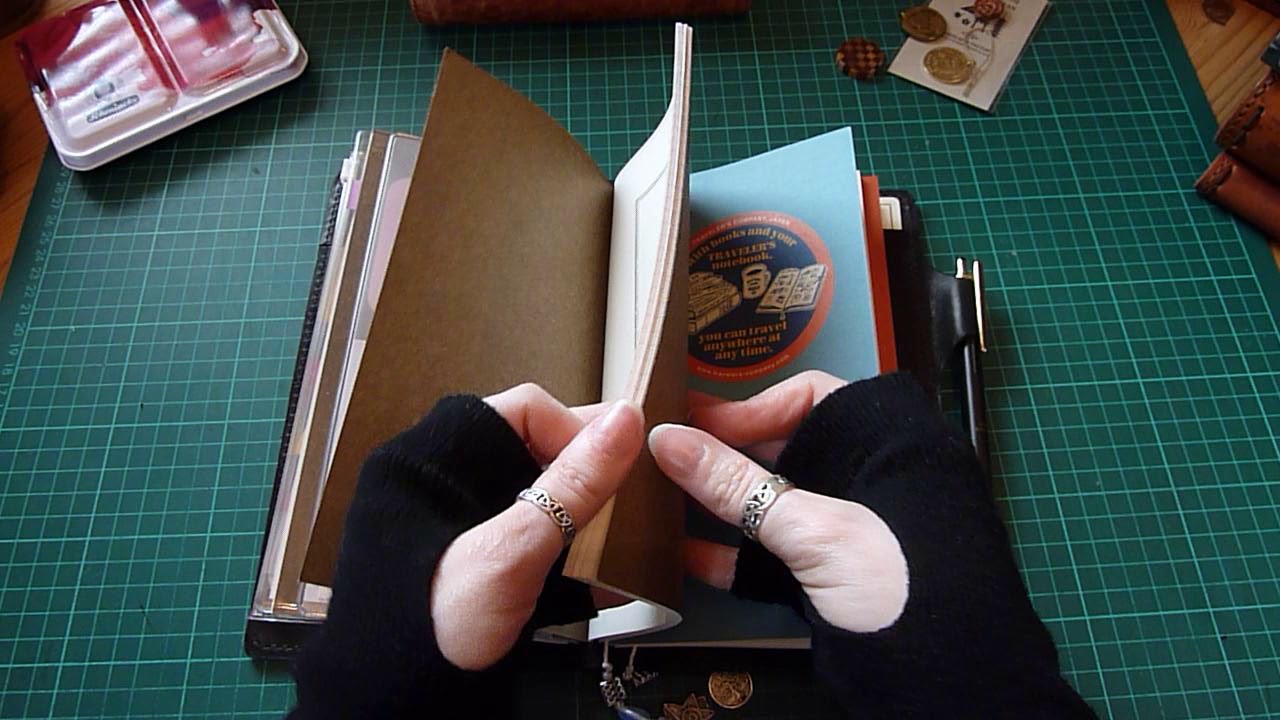 Chic Sparrow Morland travelers notebook flip through and rambling chat