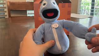 Reviewing the Yeeps plushy