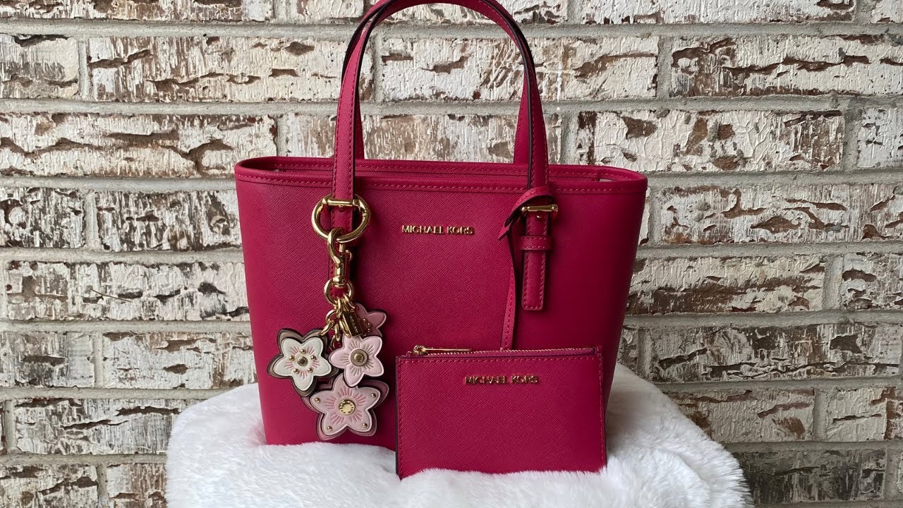 MICHAEL KORS - on SALE with 25% off - JET SET TRAVEL LARGE SAFFIANO LEATHER  TOTE - REVIEW/MODSHOTS 