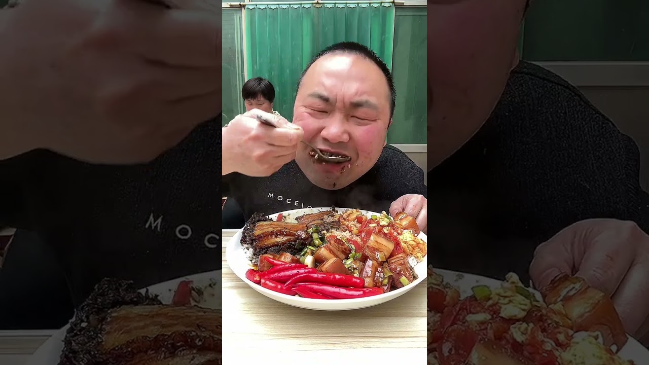 Если ты не хочешь есть, посмотри, как я ем, и ты захочешь этого.  38