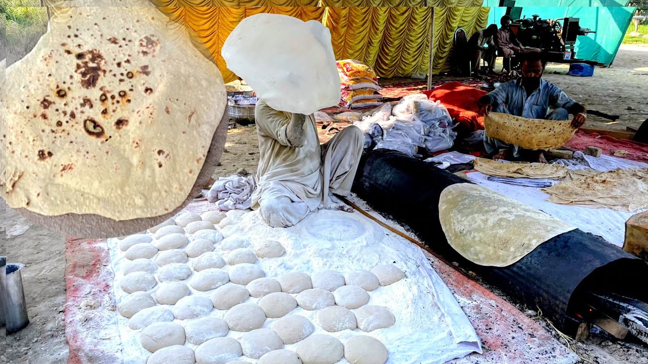 Pakistan's Wedding Culture||Big Desi Roto wheat||World Biggest Roti ...