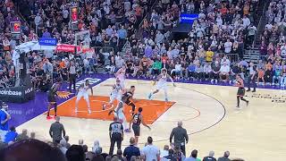 For those wondering why Damion Lee is getting these late minutes…this is why Information