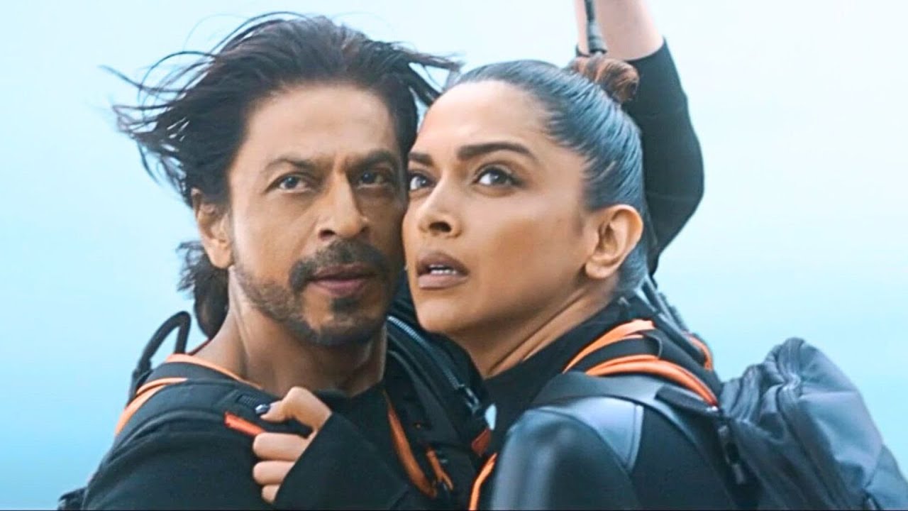 عميل مخابرات هندي بيحاول ينقذ العالم من قنبله نوويه || ملخص فيلم Pathaan