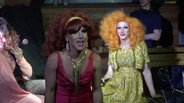 Holly Box-Springs - Kathy Griffin / Celine Dion