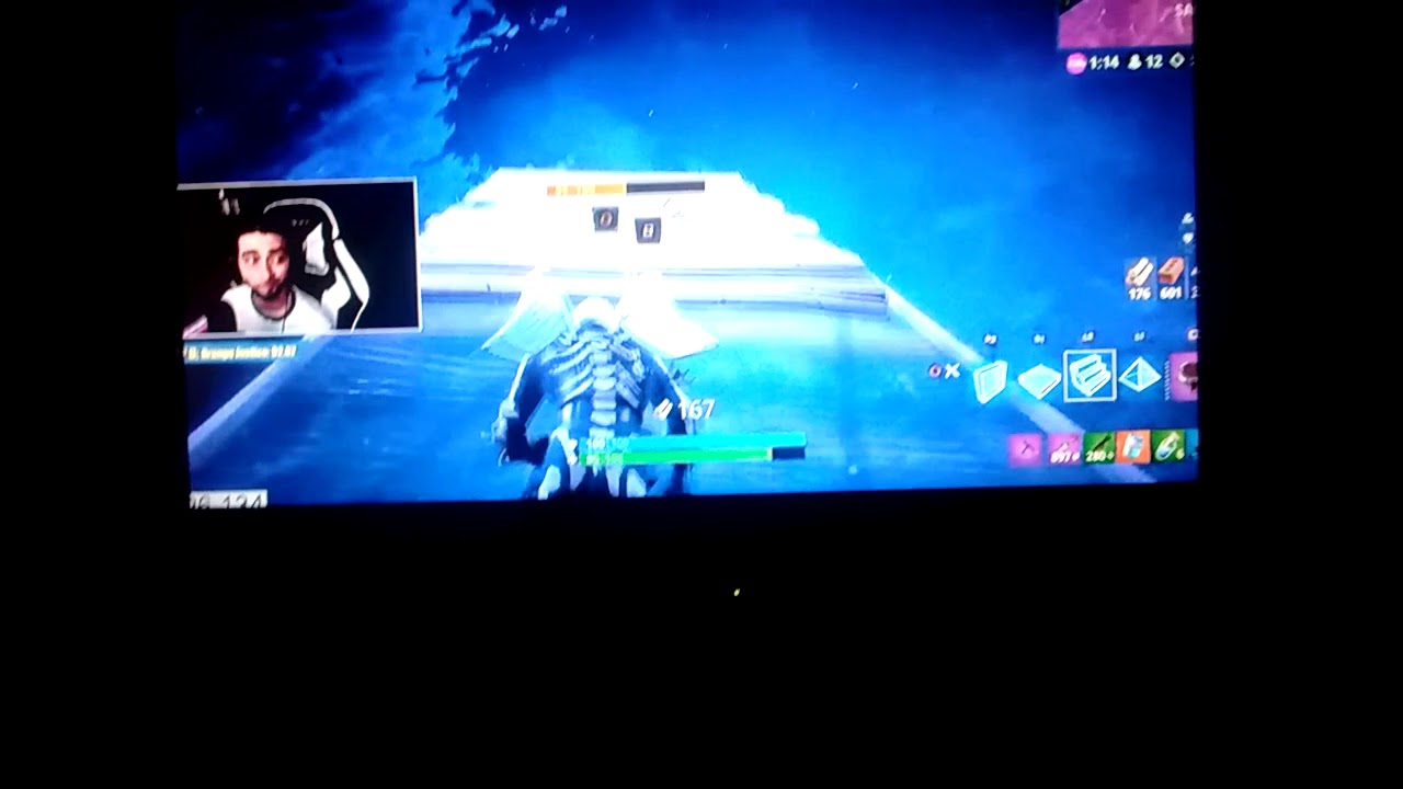 A cool YouTuber named izzygonecrazy