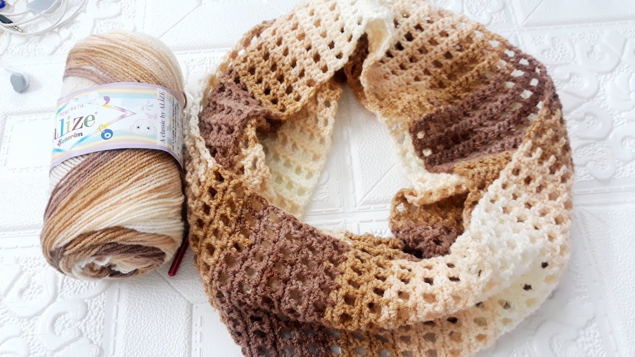 #كروشيه #كوفية غرزة مفرغة سريعة بأقل تكاليف شلة واحدة وتكرار سطرين بس 😍 easy crochet scarf shawl