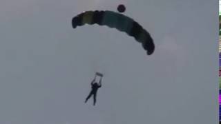 (2005) Hubert Skydiving (w/o some music)