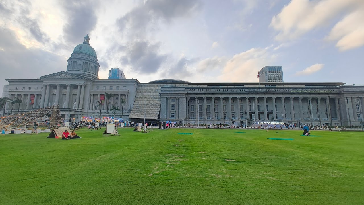 Nightfall Singapore | Padang Towards Former Supreme court Light To Night Singapore 2026